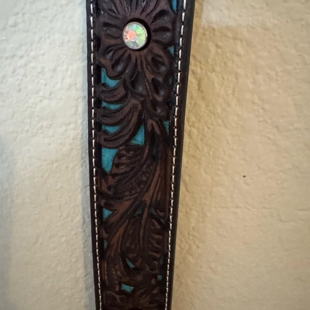 Ariat Brown Genuine Leather Belt with Silver Buckle and Swarovski Crystals - Picture 13 of 15